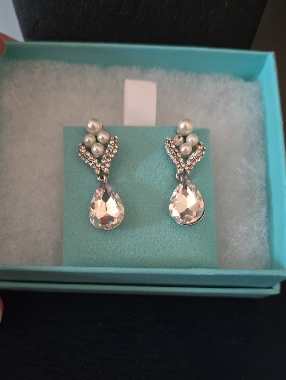 Elegant  Teardrop Drop Earrings - Silver Tone